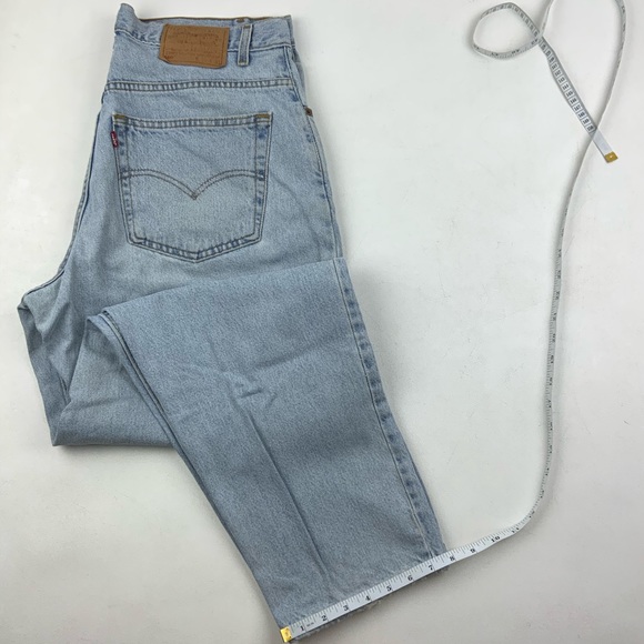 Vintage LEVI'S 560 High Waisted Wedgie Jeans - Picture 3 of 8